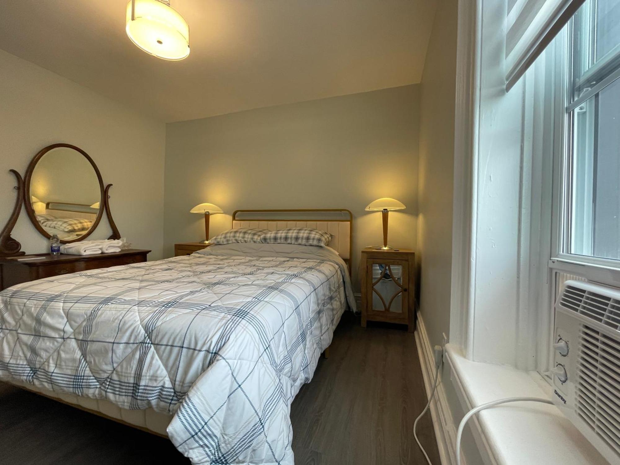 Atlantic Pub & Hotel Glen Robertson Esterno foto